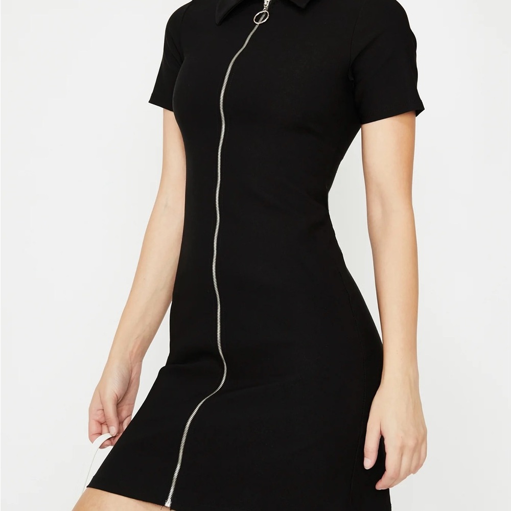 NWT Vintage Guess Zipper Bodycon Dress